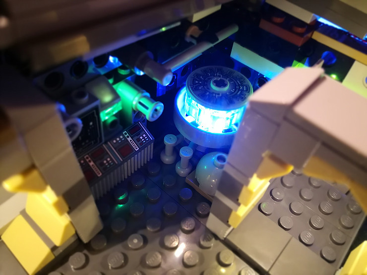 Review LED Light for LEGO Star Wars UCS Millennium Falcon 75192 7 - Bricks Delight