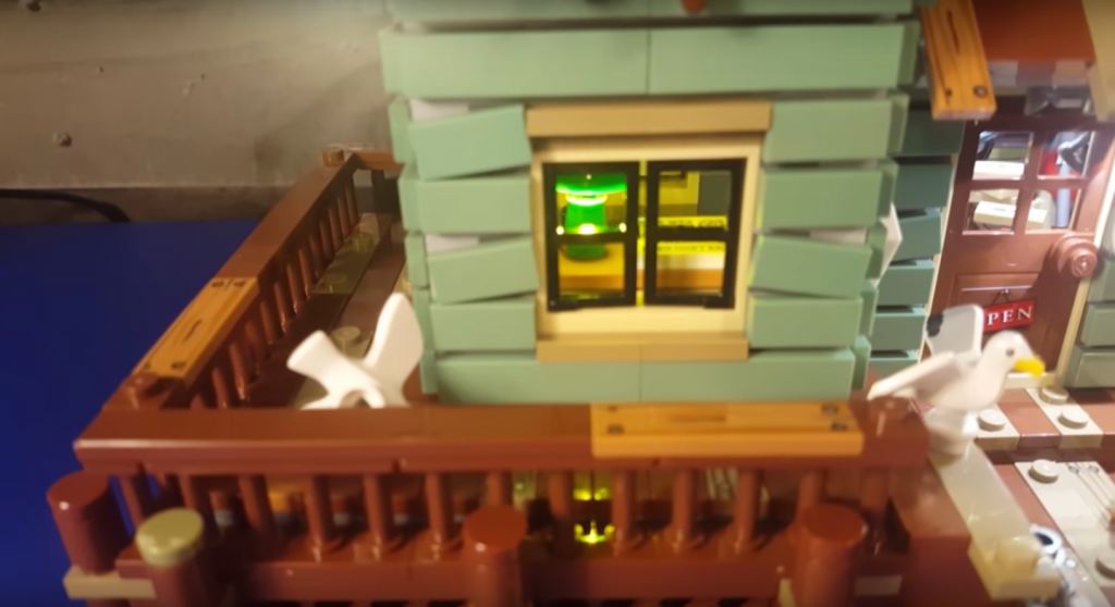 Review LED Light for LEGO Old Fishing Store 213108 - Bricks Delight
